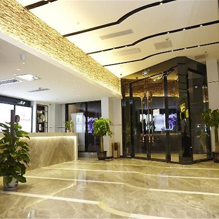 Lavande Hotel Tianhe Gangding Subway Station Branch Guangzhou Exterior photo